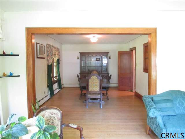 17 Rosa Road Schenectady, NY 12308 - Photo 6 of 15 Photo 6