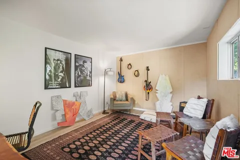 $1,199,000 | 860 Old Topanga Canyon Road, Topanga, CA 90290