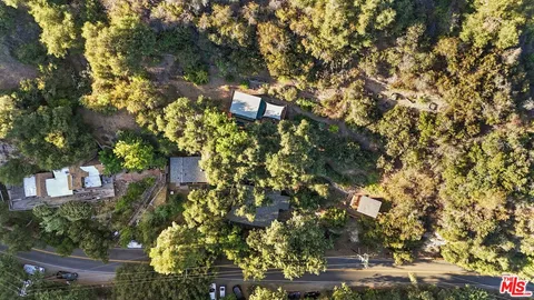 $1,199,000 | 860 Old Topanga Canyon Road, Topanga, CA 90290