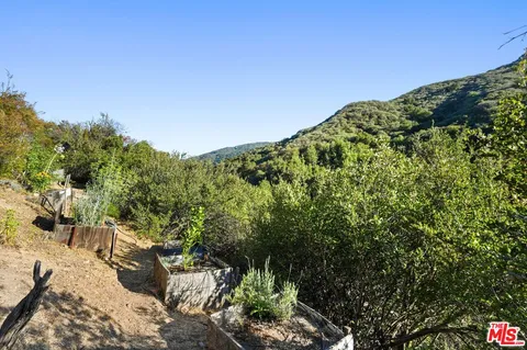 $1,199,000 | 860 Old Topanga Canyon Road, Topanga, CA 90290