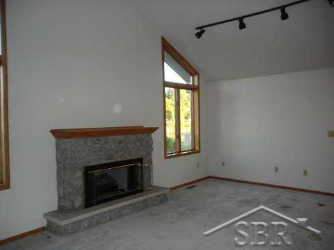 1740 Colwood Road Caro, MI 48723 - Photo 13 of 16 20384839-12.JPG