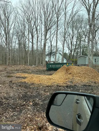 $90,000 | 451 Buttercup Street, Monroeville, NJ 08343