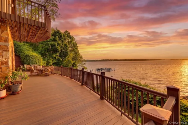 $3,295,000 | 35 Sunview Drive, Glen Cove, NY 11542