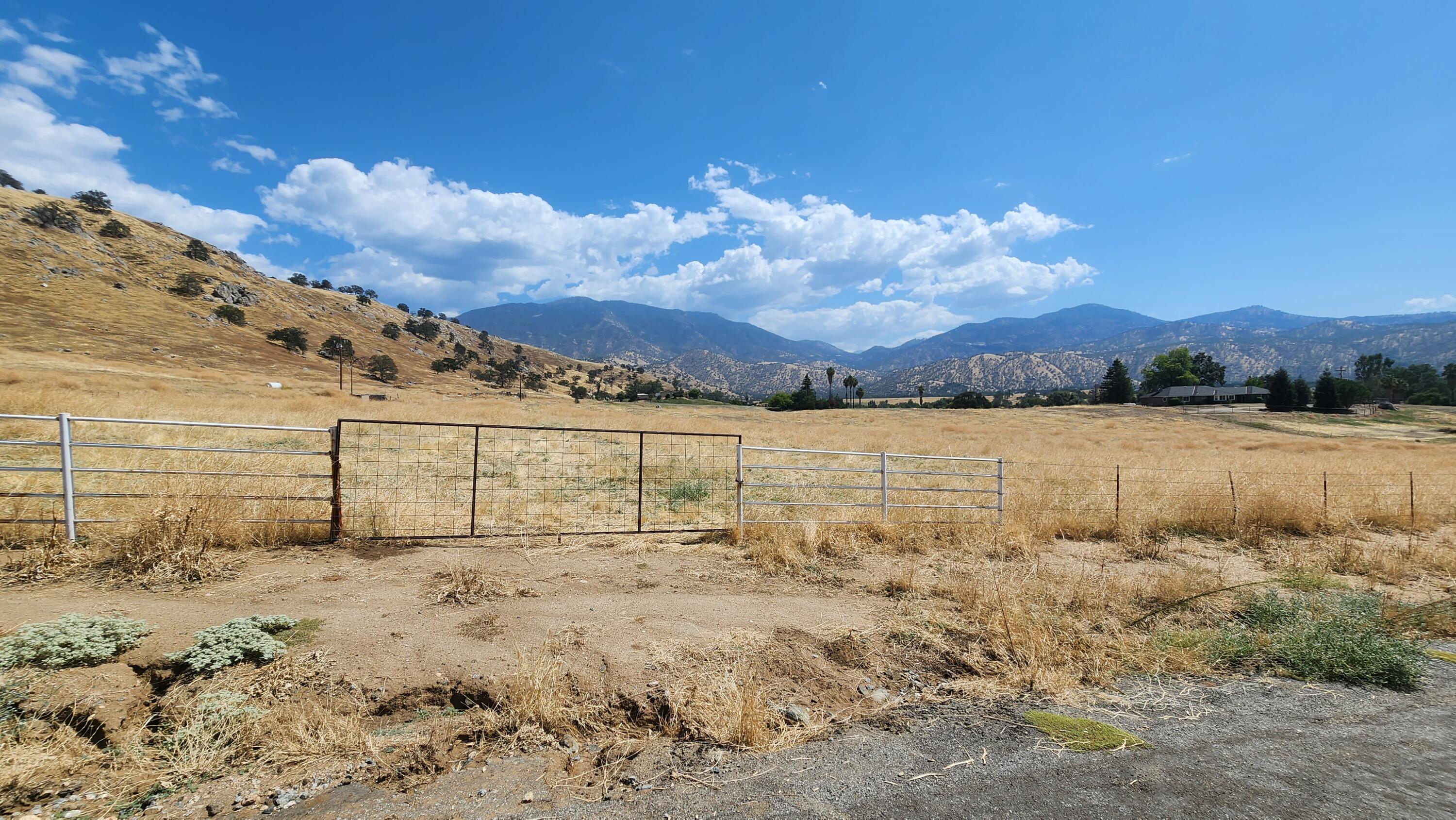 190 (7.55 Ac) Springville, CA 93265 - Photo 6 of 12 a view of lake