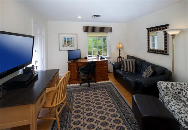 458 Chestnut Street Newton, MA 02468 - Photo 12 of 17 a living room with furniture and a window