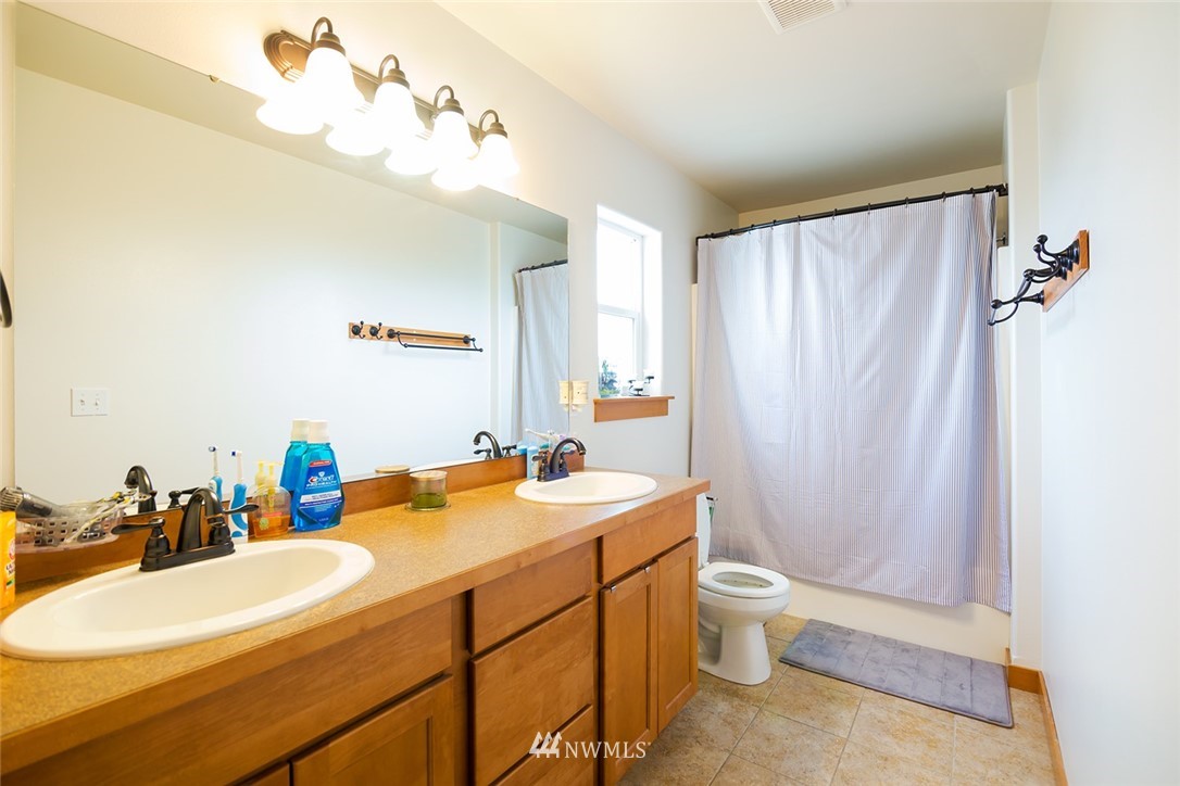 2176 Fairview Road Ellensburg, WA 98926 - Photo 14 of 19 Gallery Image 14