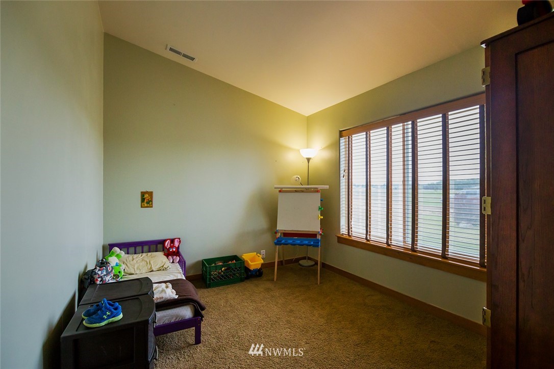 2176 Fairview Road Ellensburg, WA 98926 - Photo 15 of 19 Gallery Image 15