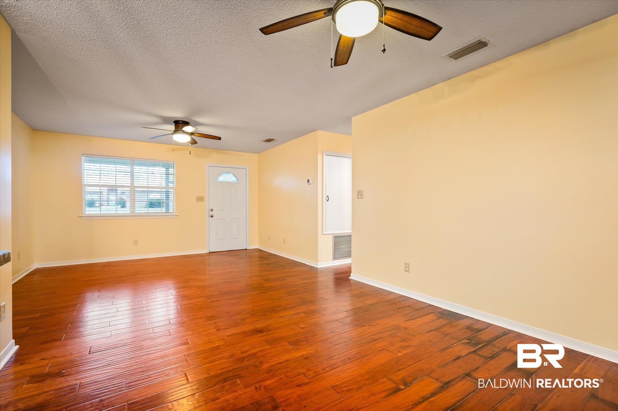 10130 Longview Drive West Foley, AL 36535 - Photo 4 of 40