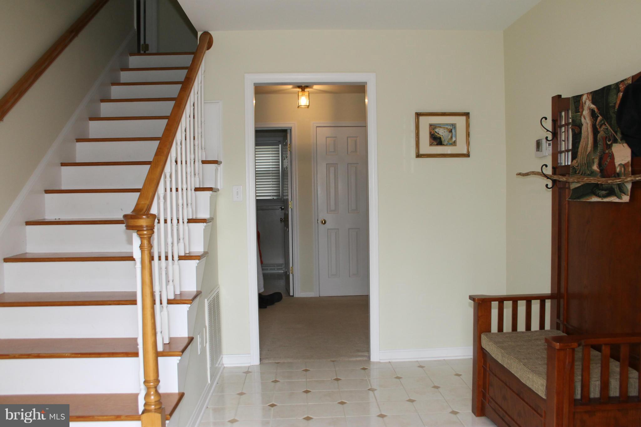 9592 Jamesons Mill Road Culpeper, VA 22701 - Photo 6 of 30 Foyer