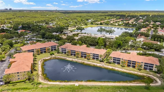 $2,200 | 10030 Maddox Lane, Unit 206, Bonita Springs, FL 34135