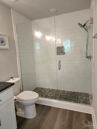 $2,400 | 218 Junction Avenue, Pensacola, FL 32502