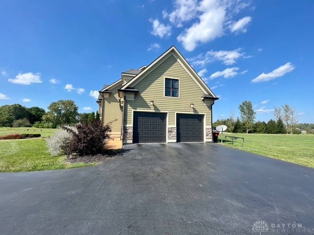 2742 Windy Ridge Drive Springfield, OH 45502 - Photo 19 of 19 Gallery Image 19