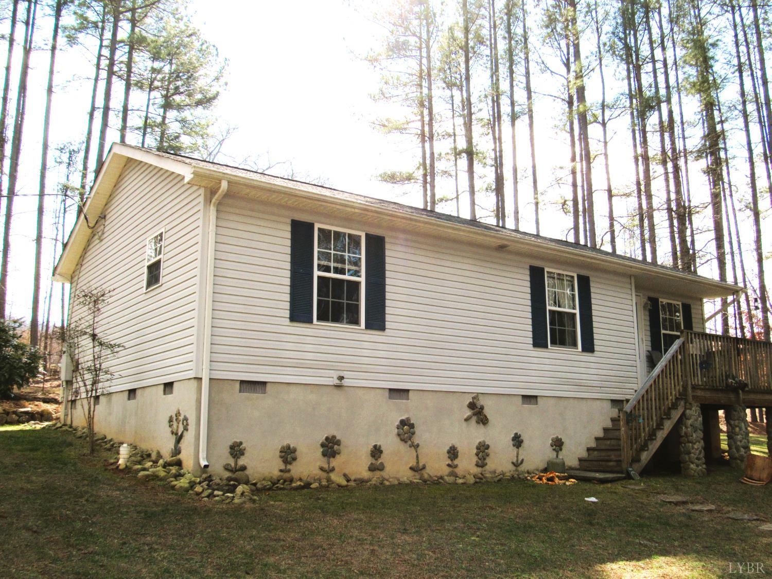 3324 Laurel Road Shipman, VA 22971 - Photo 8 of 38