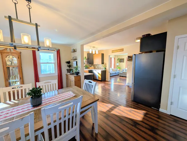 $349,900 | 813 North Water Street, Watertown, WI 53098