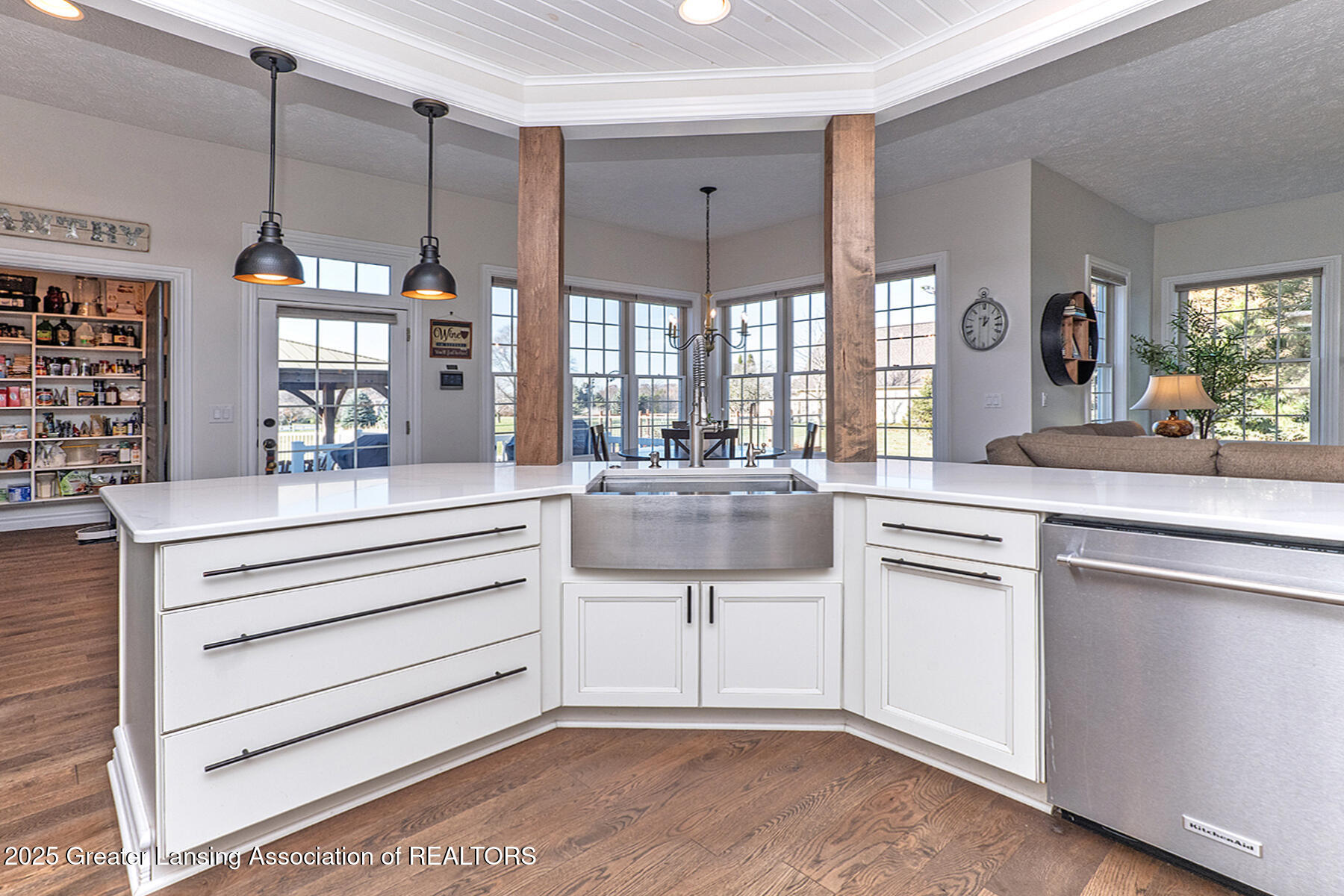 3811 Meridian Road Okemos, MI 48864 - Photo 10 of 122 _DSC1107