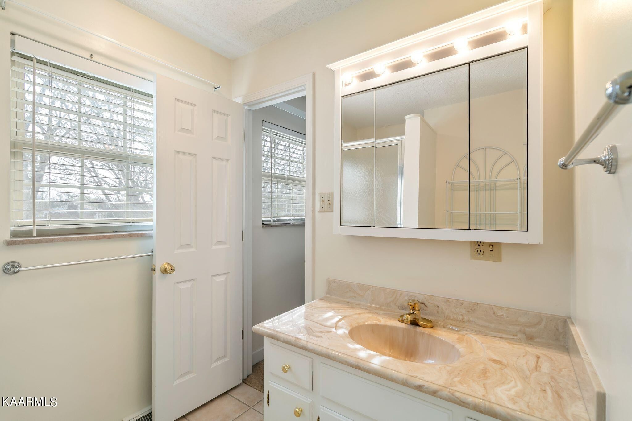 920 Corning Road Knoxville, TN 37923 - Photo 16 of 35 Gallery Image 16