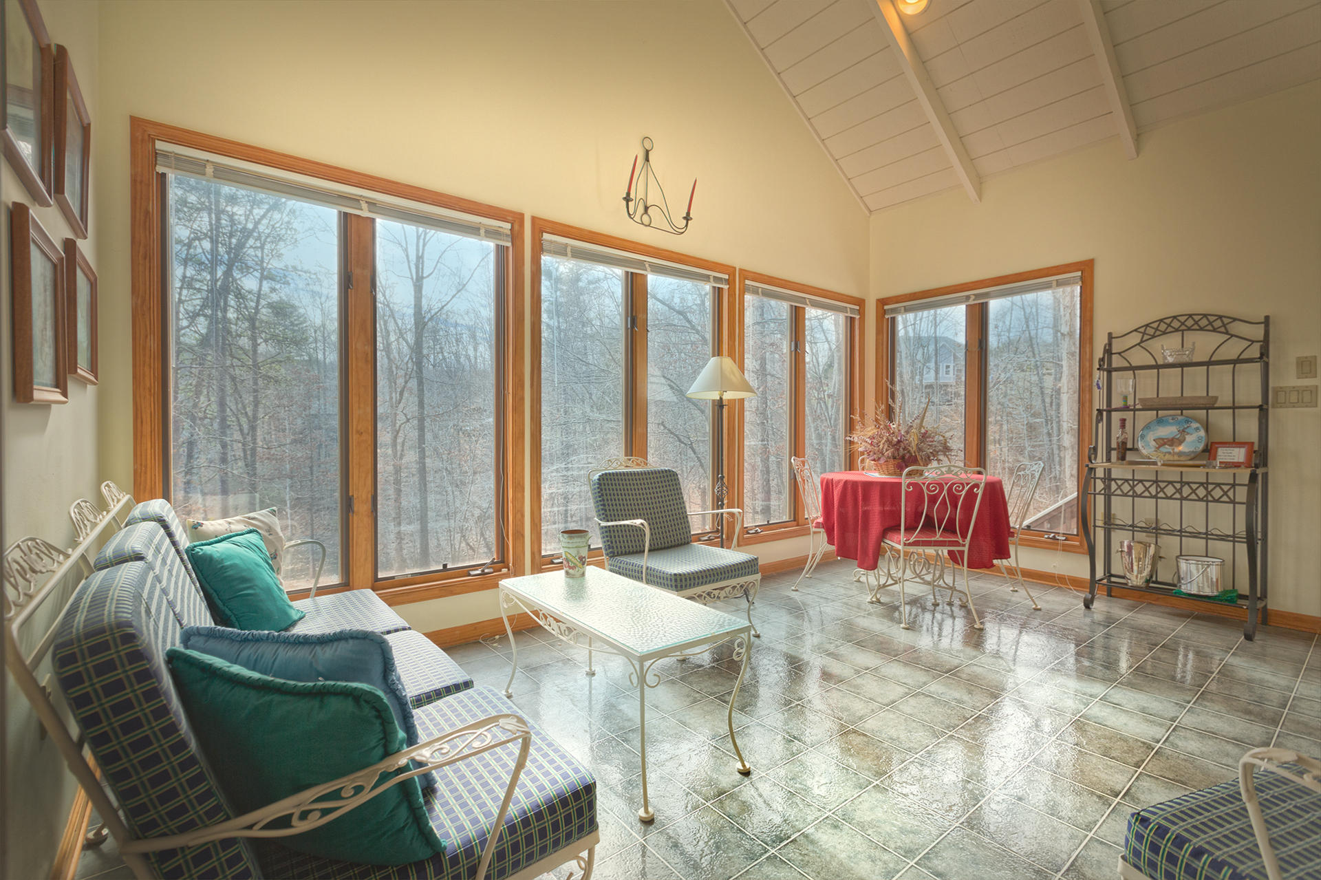 60 Rte 1372 Moneta, VA 24121 - Photo 11 of 39 Florida Room