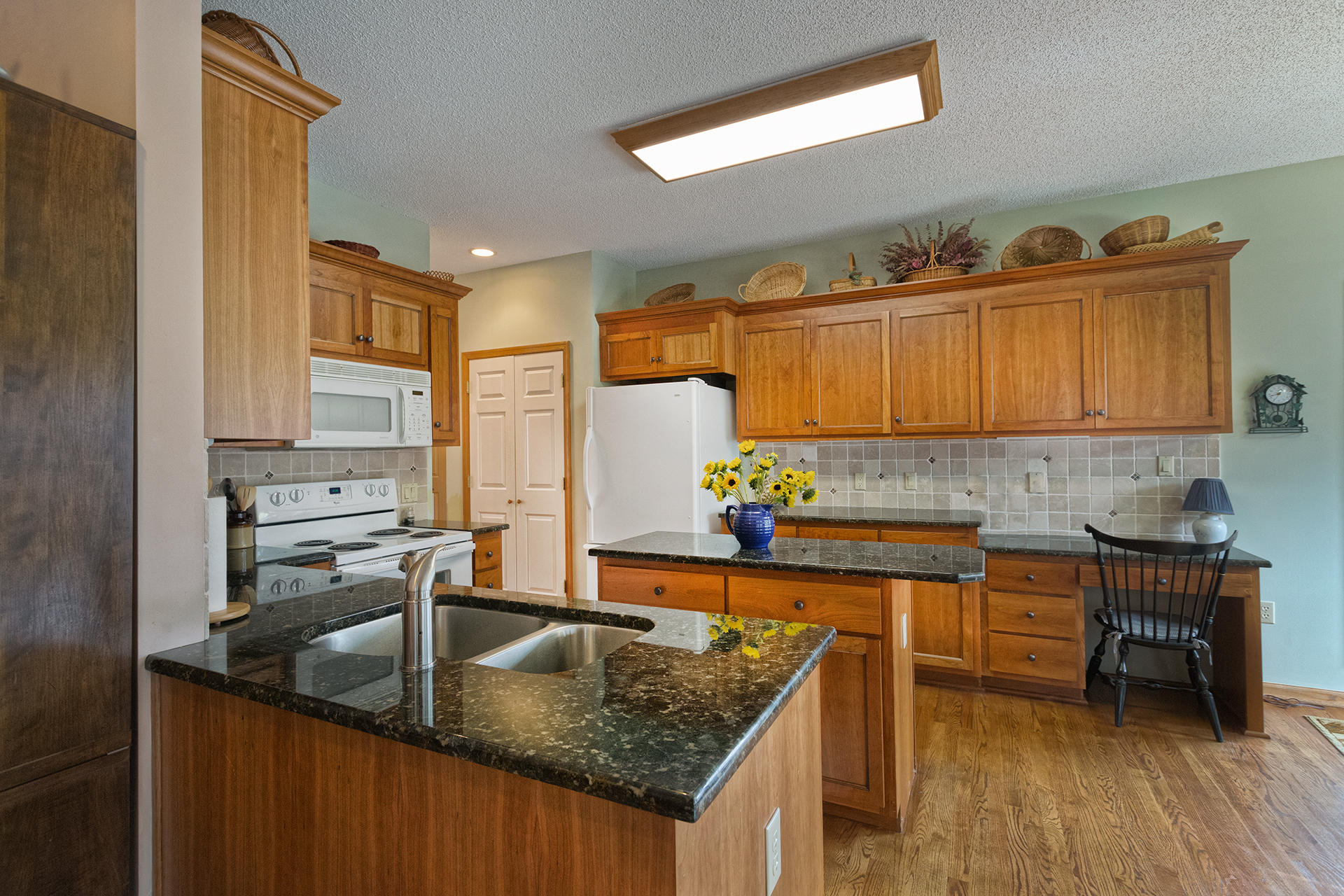 60 Rte 1372 Moneta, VA 24121 - Photo 8 of 39 Granite Counter Top