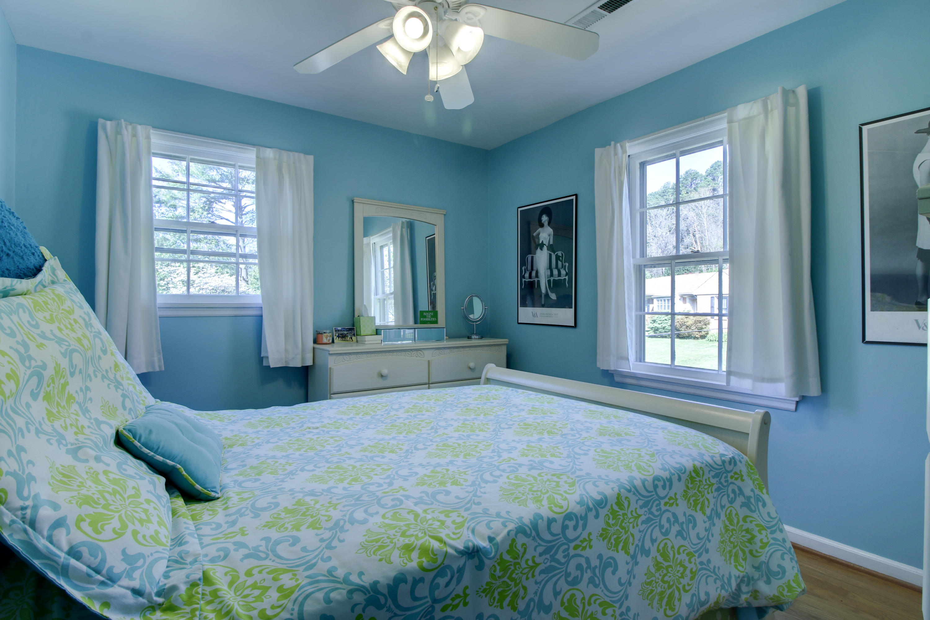 3319 Windsor Road Roanoke, VA 24018 - Photo 21 of 47 _MG_9942_3_4