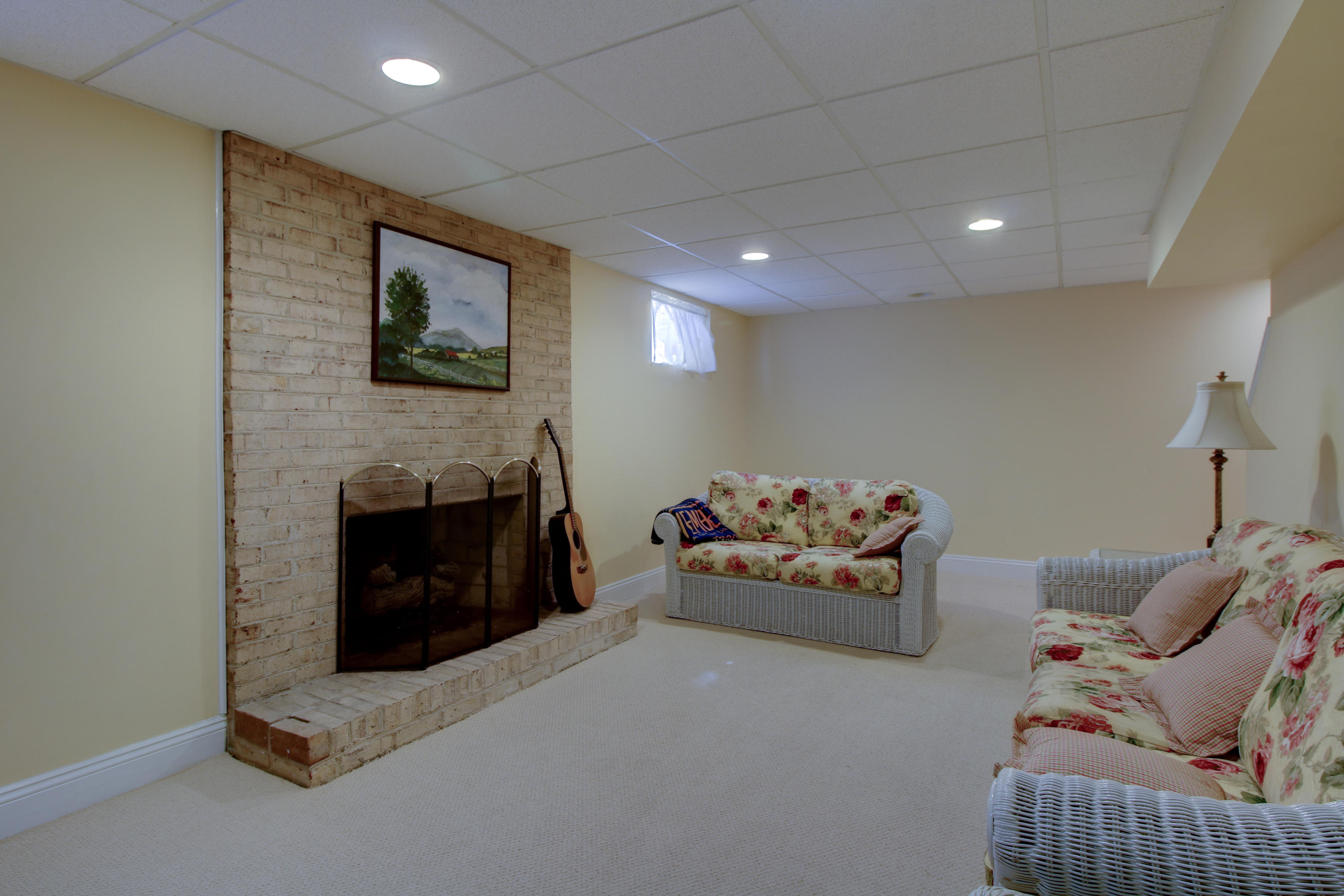 3319 Windsor Road Roanoke, VA 24018 - Photo 30 of 47 _MG_9969_70_71