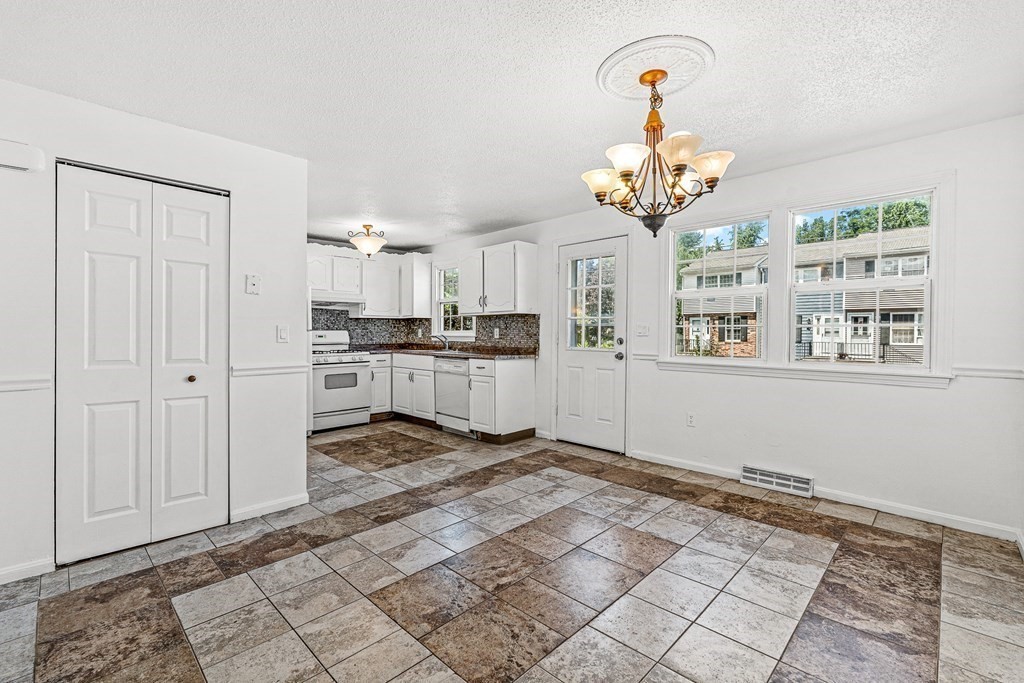 24 Rockingham Street, Unit 7 Lowell, MA 01852 - Photo 10 of 40 Gallery Image 10