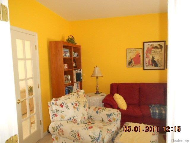 4488 Ascot Court Rochester, MI 48306 - Photo 5 of 17 DSCN3407.JPG