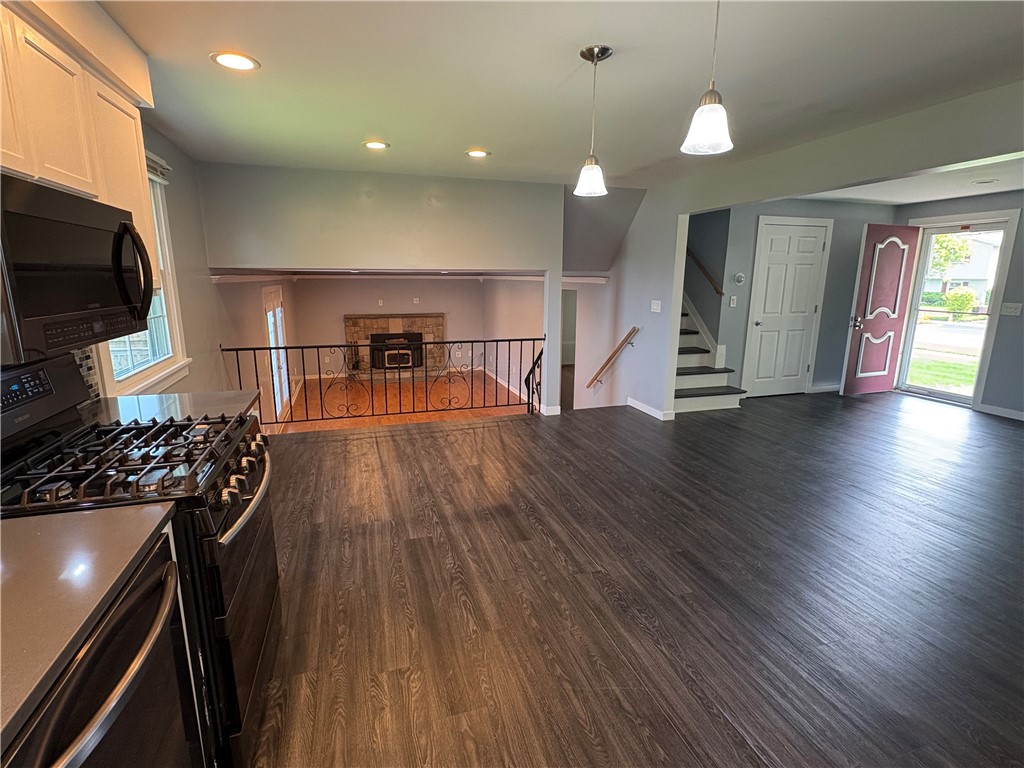 67 Riviera Drive Gates, NY 14624 - Photo 7 of 16