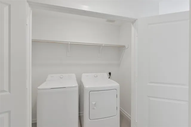 $1,950 | 1327 Tanner Dell Drive, Crosby, TX 77532