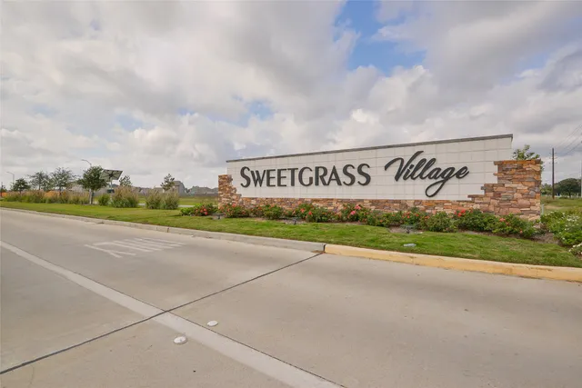 $1,950 | 1327 Tanner Dell Drive, Crosby, TX 77532