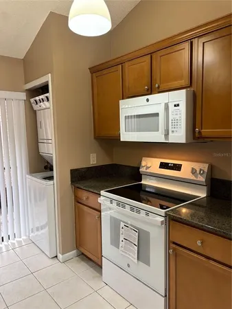 $1,650 | 376 Douglas Way, Unit 73, Winter Garden, FL 34787