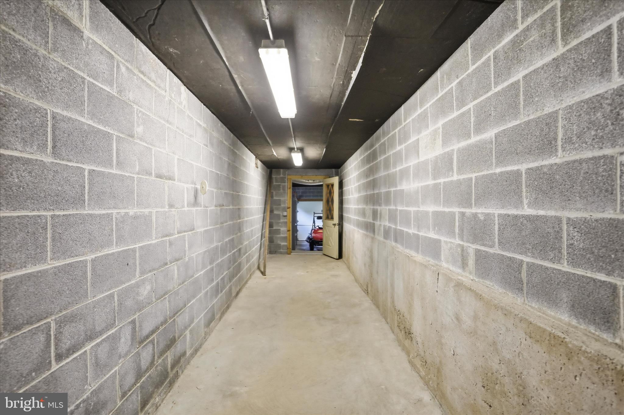 12623 Windy Ridge Drive Mount Savage, MD 21545 - Photo 46 of 72 a view of a hallway