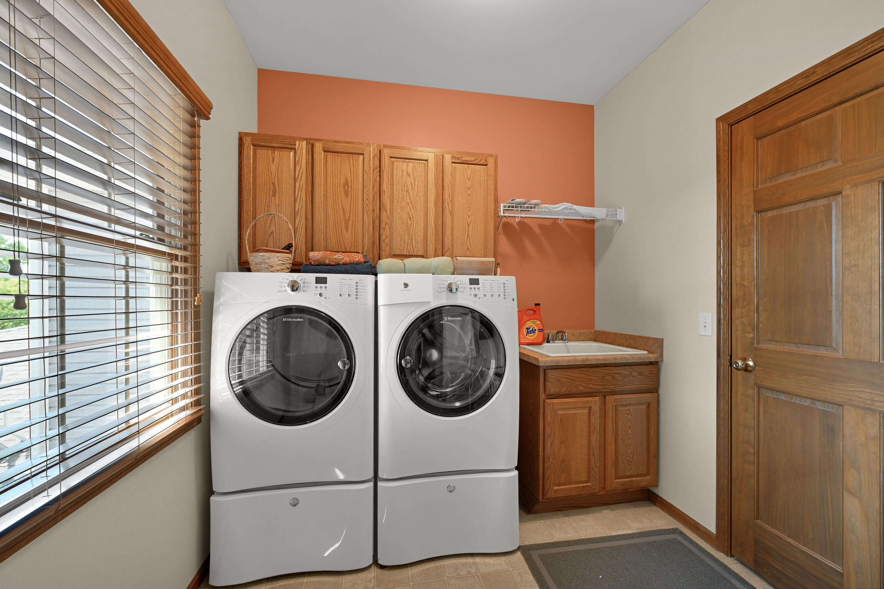 208 Potter Road, Unit 201 Elkhorn, WI 53121 - Photo 27 of 37 Laundry Room