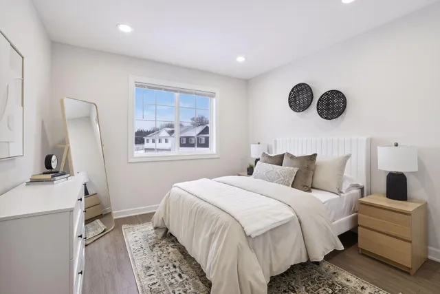 $325,000 | 636 Franklin Street, Roberts, WI 54023