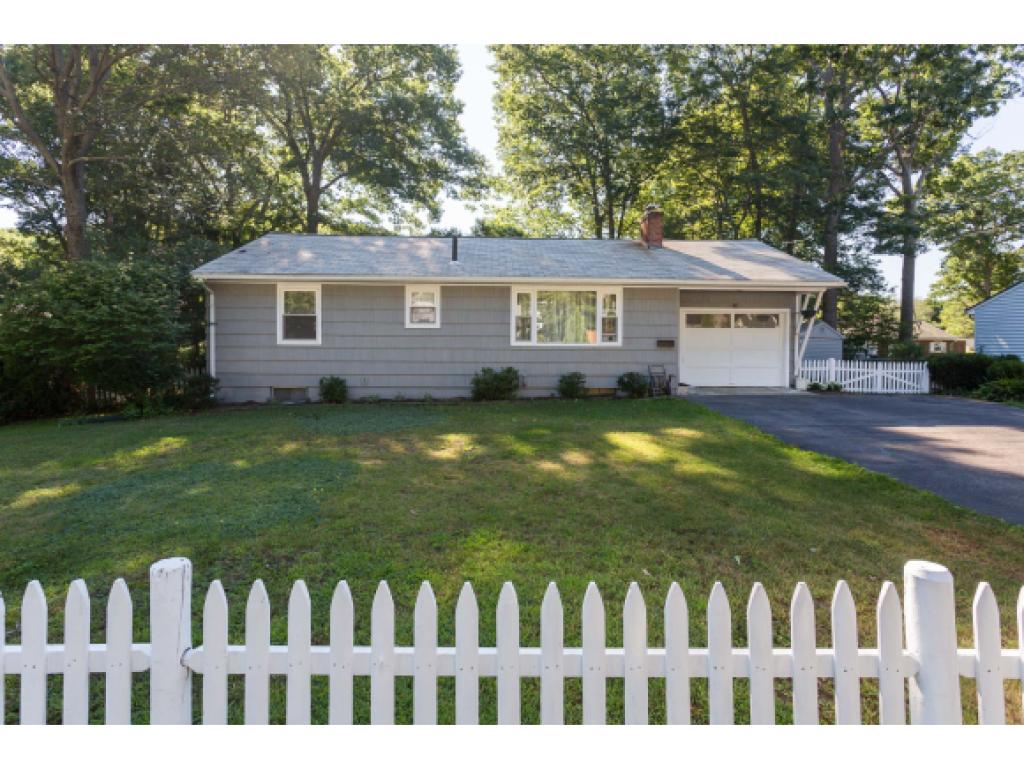 46 Taft Road Portsmouth, NH 03801 - Photo 1 of 29