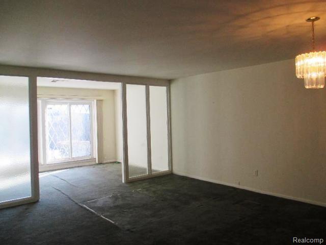 25720 Southfield Road Southfield, MI 48075 - Photo 9 of 17 9.jpg
