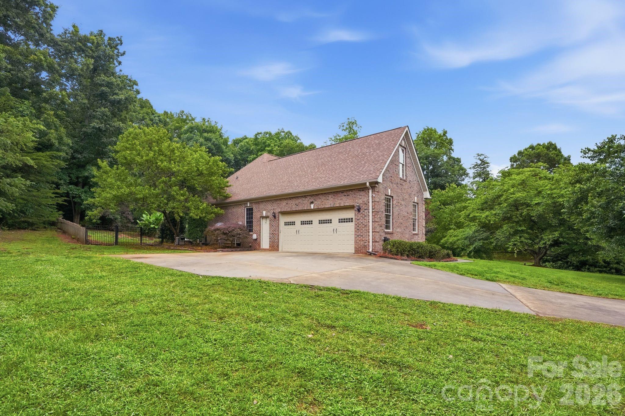 1099 Curve View Road Lincolnton, NC 28092 - Photo 33 of 37