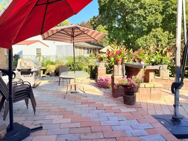 $275,000 | 53308 Hickory Road, South Bend, IN 46635