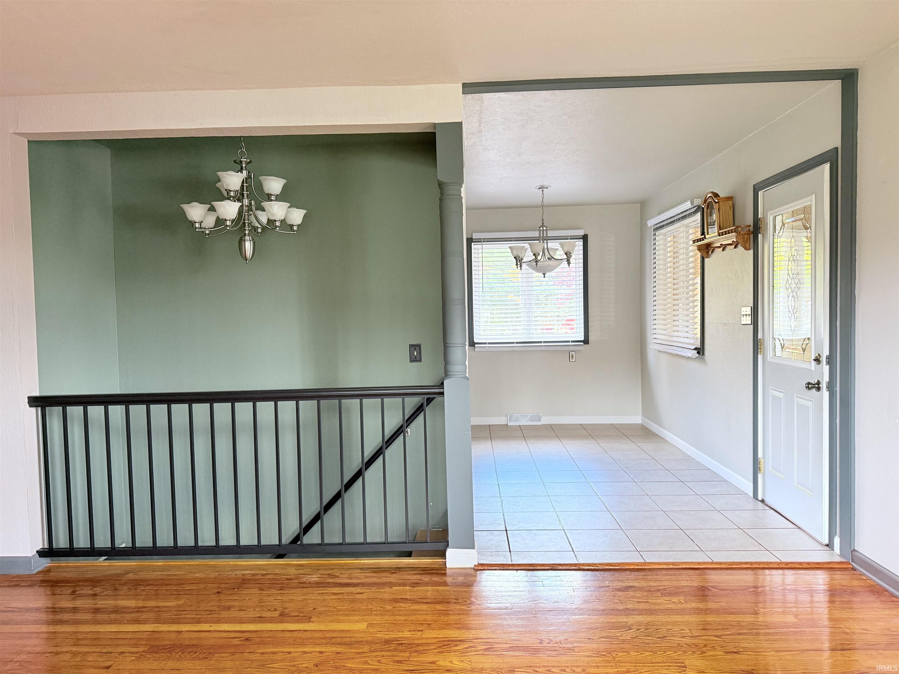 53308 Hickory Road South Bend, IN 46635 - Photo 4 of 34