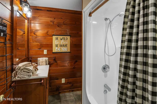 $849,900 | 1150 Ogle Hills Road, Gatlinburg, TN 37738