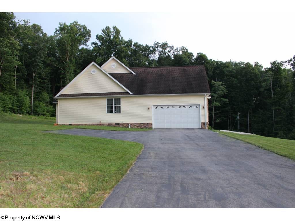 539 Lassiter Road Ellamore, WV 26267 - Photo 5 of 6 Gallery Image 5