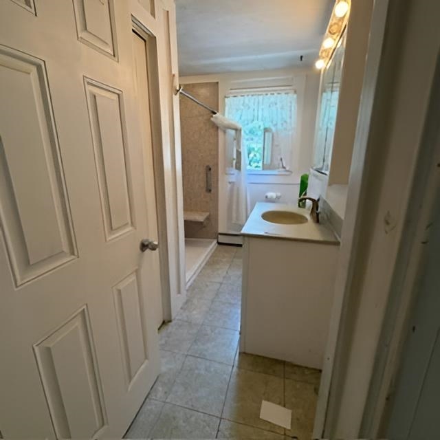 100 Currier Road Pelham, NH 03076 - Photo 8 of 29 Gallery Image 8