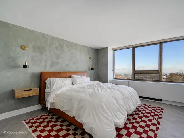 $5,500 | 2800 North Lake Shore Drive, Unit 801, Chicago, IL 60657