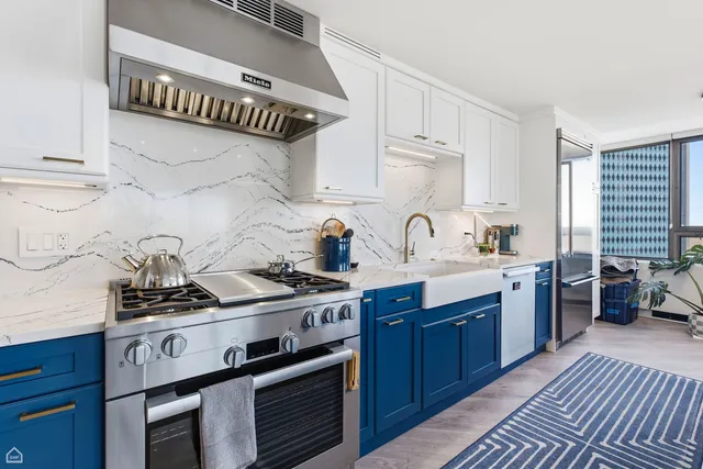 $5,500 | 2800 North Lake Shore Drive, Unit 801, Chicago, IL 60657