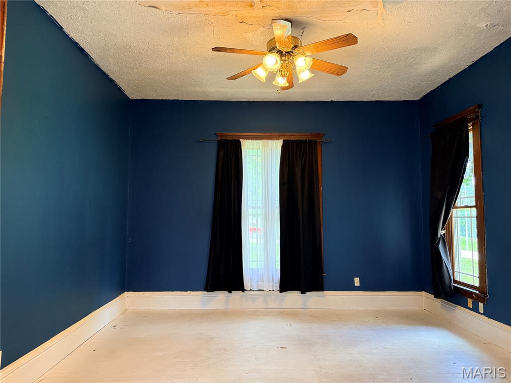207 North Walnut Street Chesterfield, IL 62630 - Photo 13 of 33