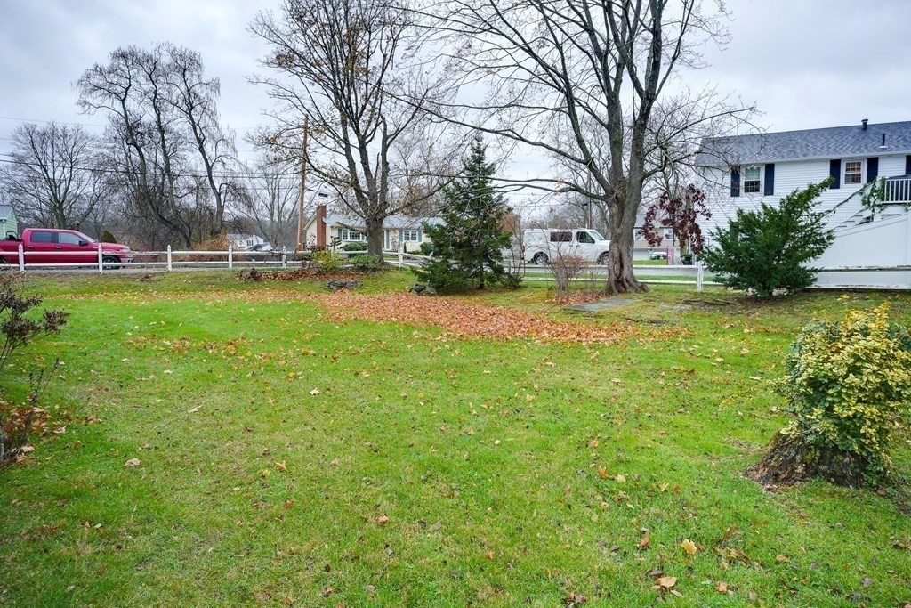 113 Mishawum Road Woburn, MA 01801 - Photo 6 of 19 Gallery Image 6