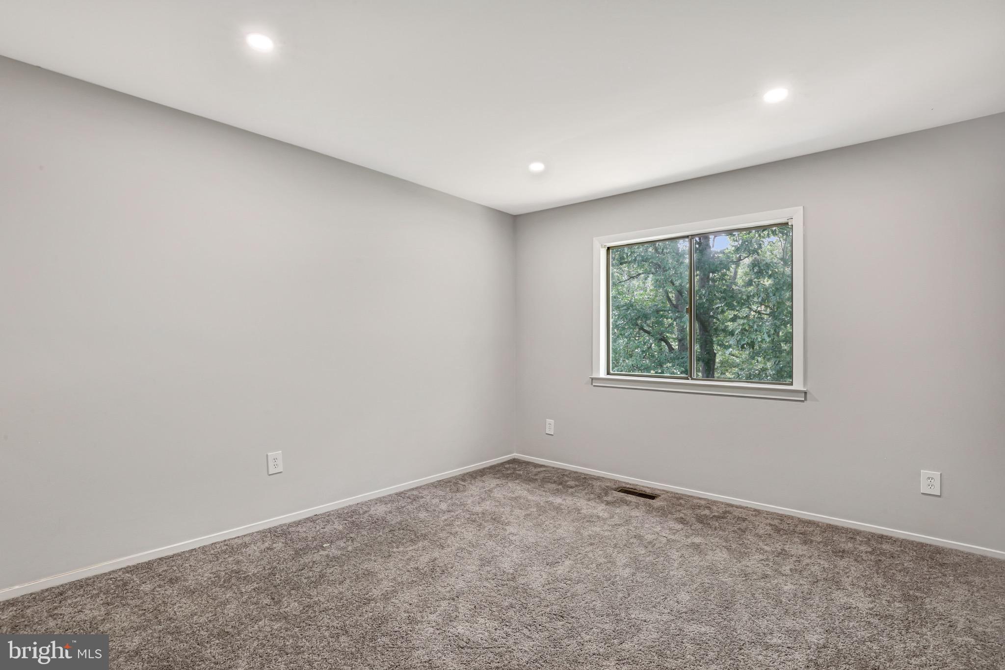 8550 Gwynedd Way Springfield, VA 22153 - Photo 14 of 29 Gallery Image 14