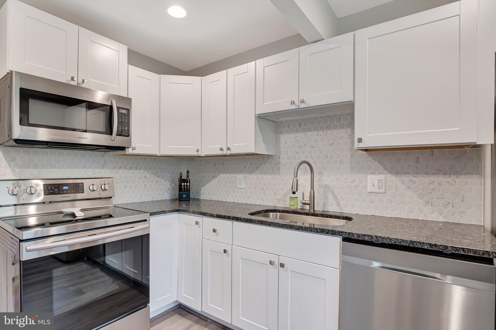 8550 Gwynedd Way Springfield, VA 22153 - Photo 24 of 29 Gallery Image 24