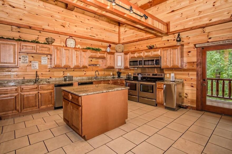 4367 Forest Ridge Way, Unit SHERWOODSPLASHLODGE Pigeon Forge, TN 37863 - Photo 10 of 41 Gallery Image 10