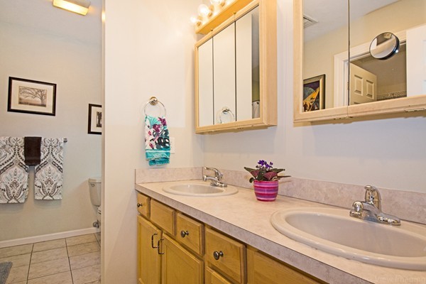 554 Douglas Road Northbridge, MA 01588 - Photo 24 of 30 a bathroom with a sink and a mirror
