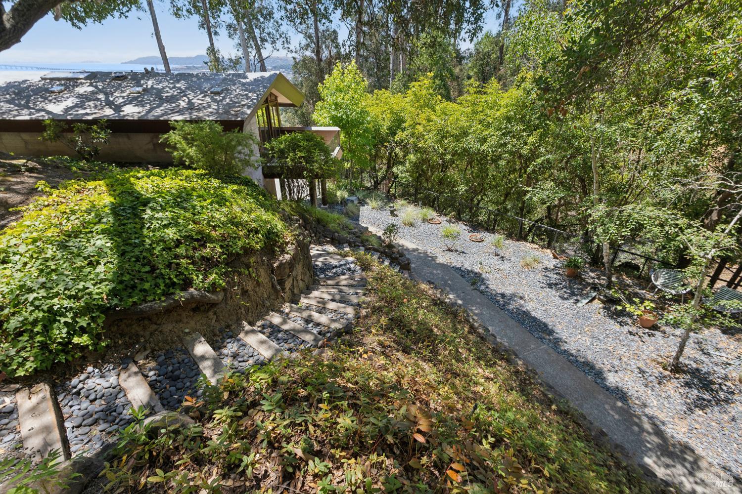 335 Highland Avenue San Rafael, CA 94901 - Photo 93 of 98